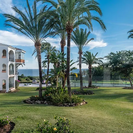 Apartment Pool, Sea Views & Parking By Rems Mijas